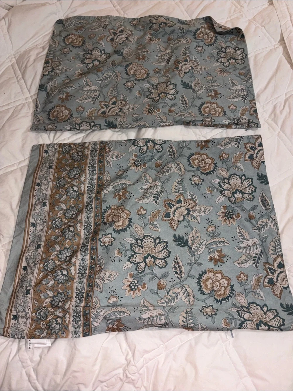 POTTERY BARN (2) “BROOKE FLORAL PRINTED” STANDARD SIZE shams